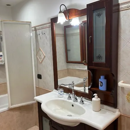 Leontini House كاتانيا